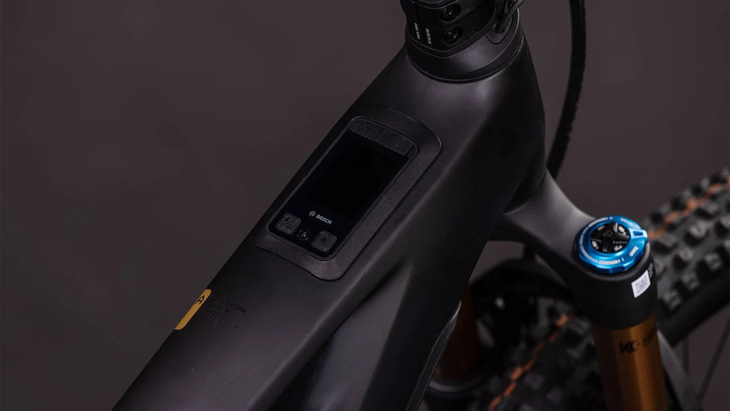 Cube Stereo Hybrid ONE44 HPC AT 800 carbon´n´gold 2026