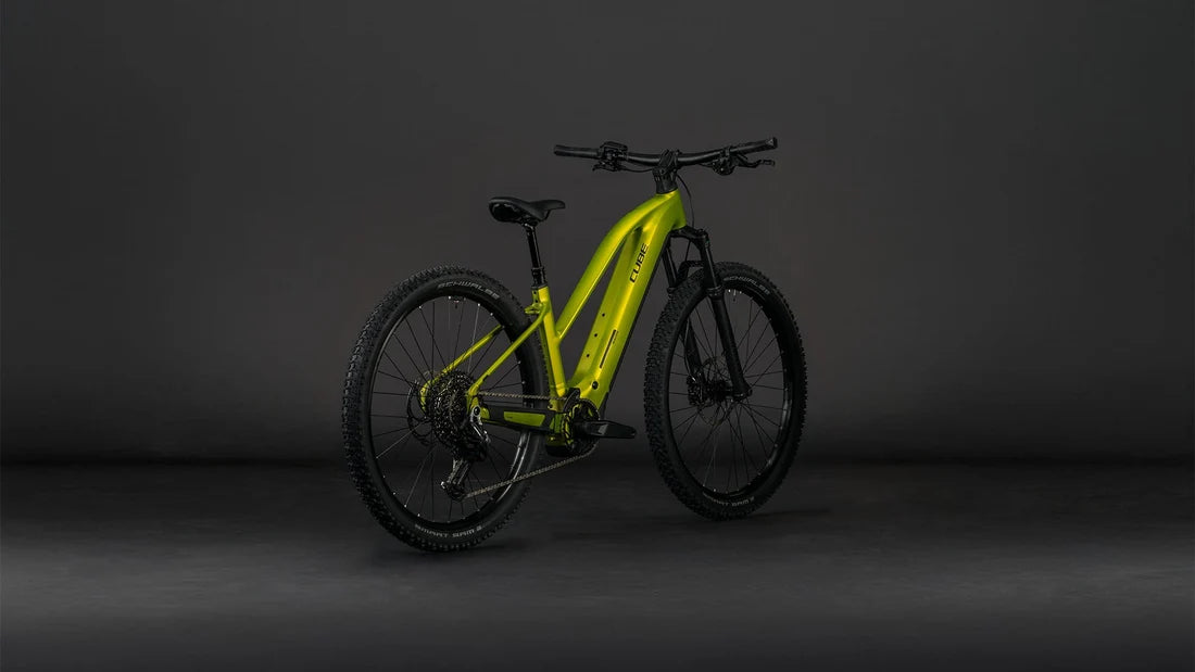 Cube Reaction Hybrid Race 800 lizard´n´black Trapeze 2026