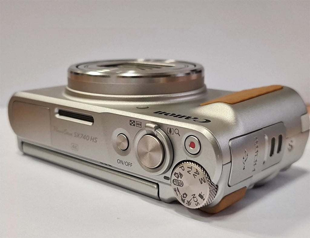 Canon PowerShot SX740 HS Lite Edition, 20,3 MP, 5184 x 3888 Pixel, CMOS, 40x, 4K Ultra HD, Silber