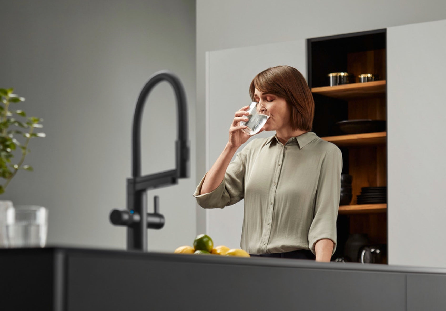Blanco Evol-S Pro Soda System Hochdruck Küchenarmatur Sonderfarbe Schwarz matt 526629