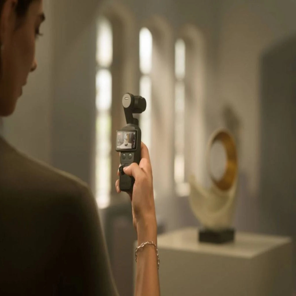 DJI Osmo Pocket 4