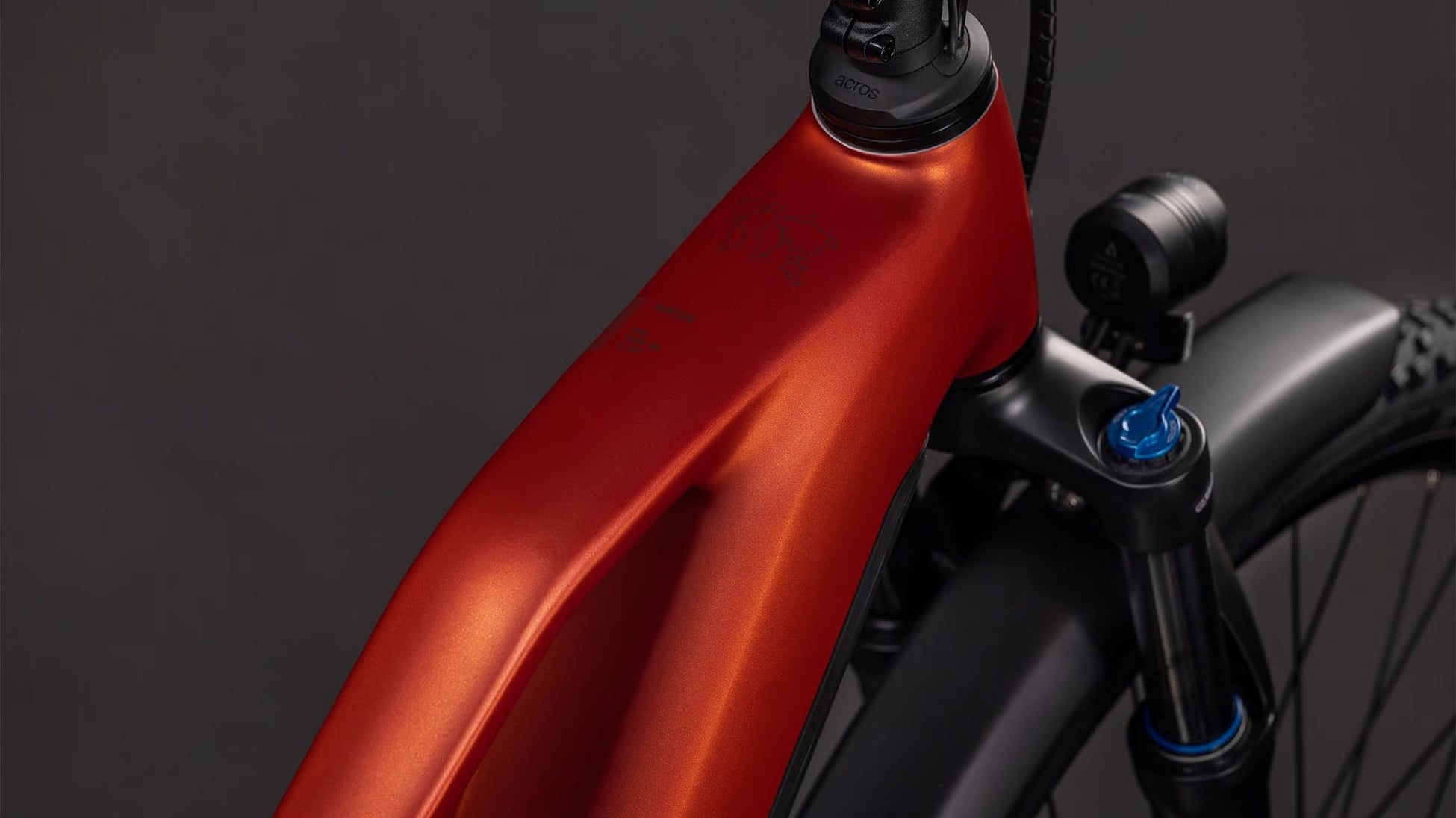 Nuride Hybrid Pro 800 chilli´n´black